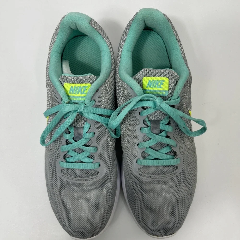 Nike Women Gray Turquoise Revolution 3 Running Shoe 819303-005 Size 8 Sneakers